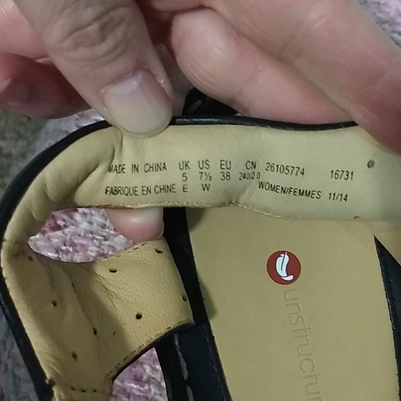 Clarks black leather sandals - Picture 7 of 10